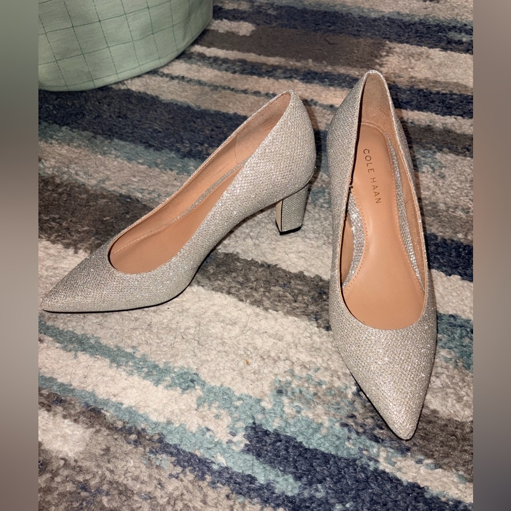 NEW Cole Haan size 6 silver sparkly pump high heels